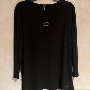 Jones New York Black Long Sleeve Top with Gold Accent